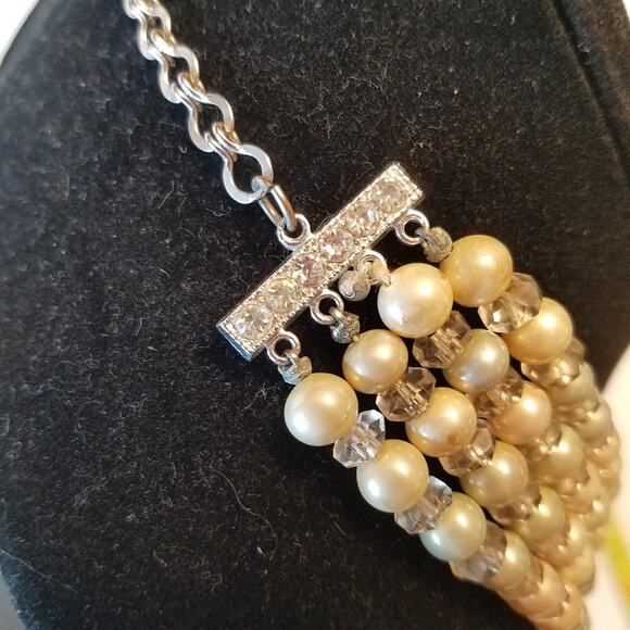 Vintage Pastel Green and Yellow Pearl with Crystals Two Lengths Necklace - Picture 4 of 6